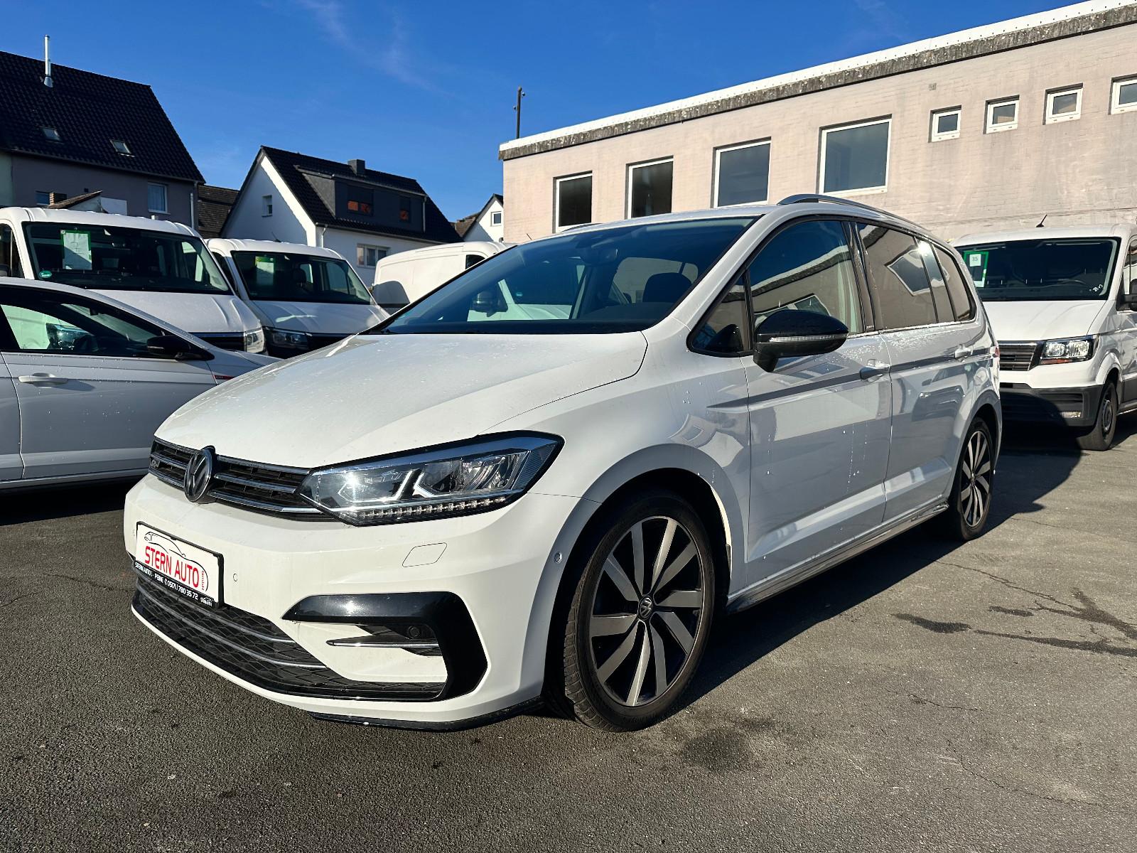 Volkswagen Touran TSI R-Line NAVI,LED,ACC,R-KAMERA, 18" ALU