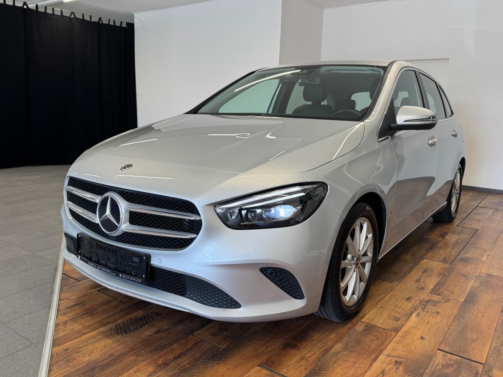 Mercedes-Benz B 220 4Matic MULTIBEAM.NAVI.AHK.ACC.AUTO.KAMERA