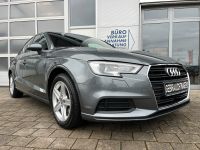AUDI A3 30 TDI Limousine SCHECKH. SHZ NAV PDC BIXENON bei Autohaus Landmann & Maier OHG