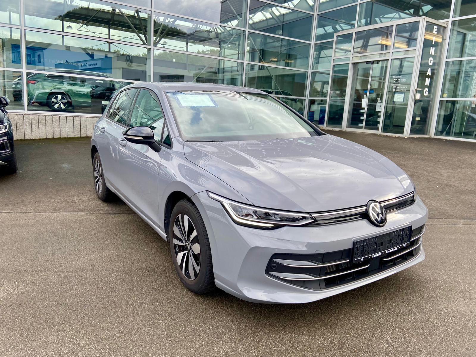 Volkswagen Golf VIII Lim. 1.5 TSI 85 kW Goal