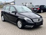Mercedes-Benz B 200 Automatik 1.HD nur 32tk Xenon Leder Kamera - Mercedes-Benz B 200 Gebrauchtwagen in Köln