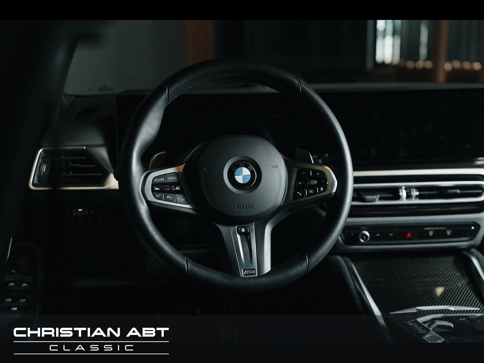 Fahrzeugabbildung BMW 330i xDrive M-Sport LED Garantie AHK