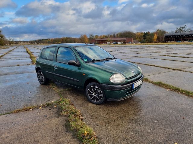 Renault Clio 2