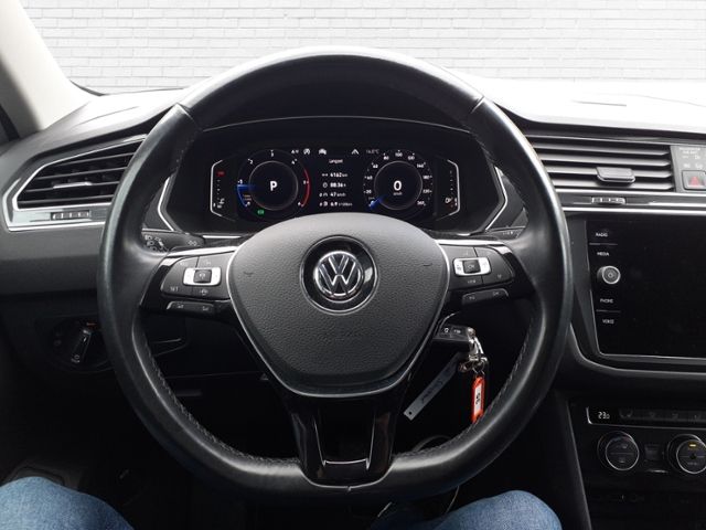 Fahrzeugabbildung Volkswagen Tiguan 2.0 TDI R-line 4Motion DSG KLIMA LED ALU