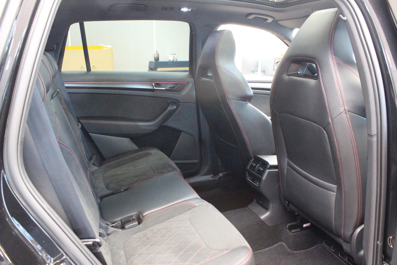 Skoda Kodiaq RS 4x4 2.0 TSI 245PS *BUSINESS PAKET foto 21