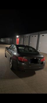 BMW F10 523i Limousine - BMW 523: 523i F10