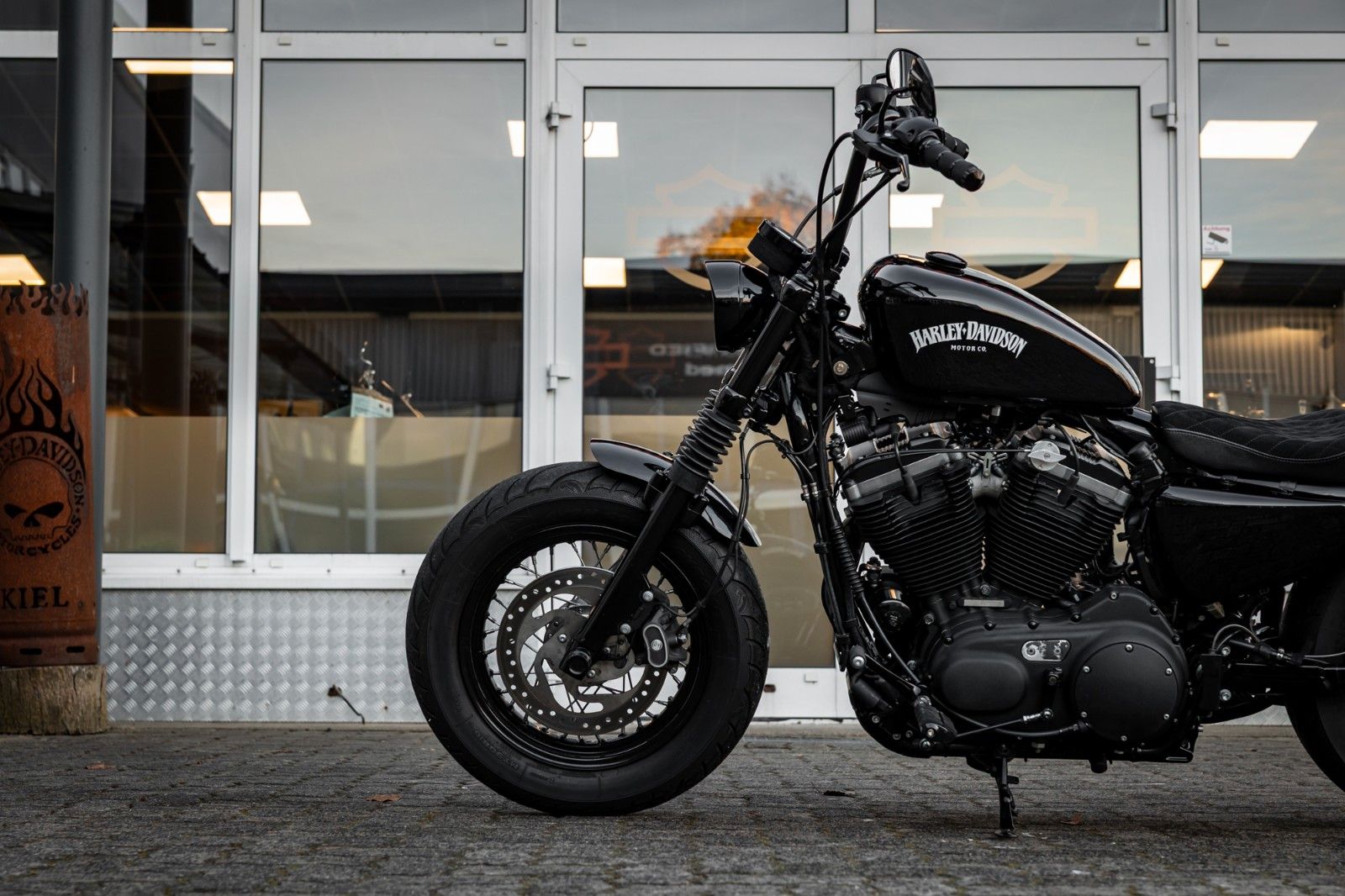 Fahrzeugabbildung Harley-Davidson XL1200X SPORTSTER FORTY-EIGHT - PENZL AUSPUFF -
