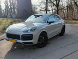 Porsche Cayenne E-Hybrid Platinum Edition Platinum E... - Porsche: Beige
