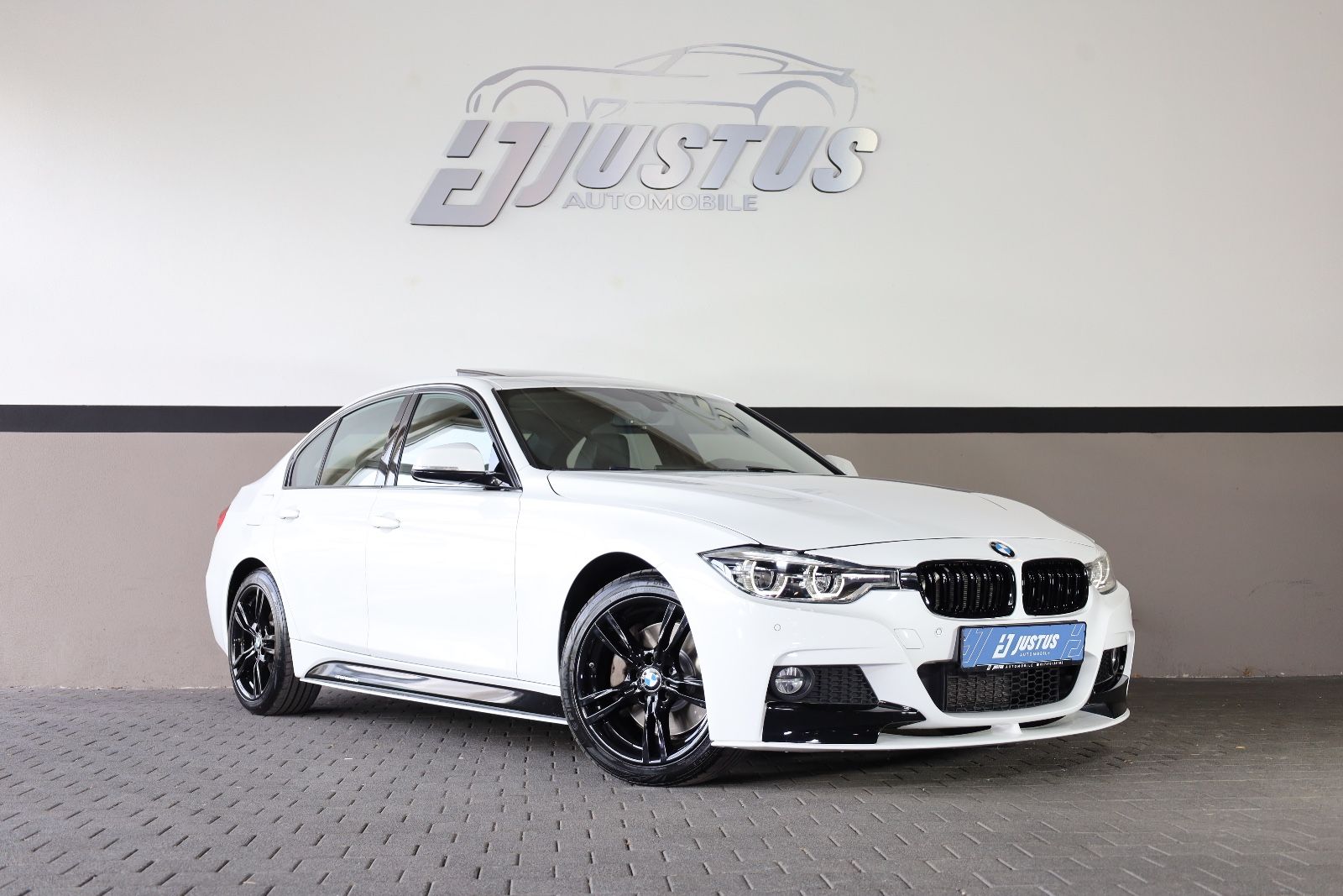 BMW 330i xDrive/4xSHZ/LHZ/APPLE/WIFI/TEMP/KAMERA/R18