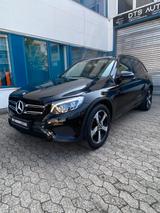 Mercedes-Benz GLC 220d 4Matic/ Night Packet/Pano/Tüv Neu/TOP - Mercedes-Benz GLC 220 in Duisburg
