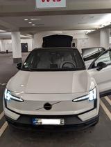 Volvo EX30 RWD Ultra - Garantie bis 2031 / Wnterräder - Volvo EX30 Jahreswagen