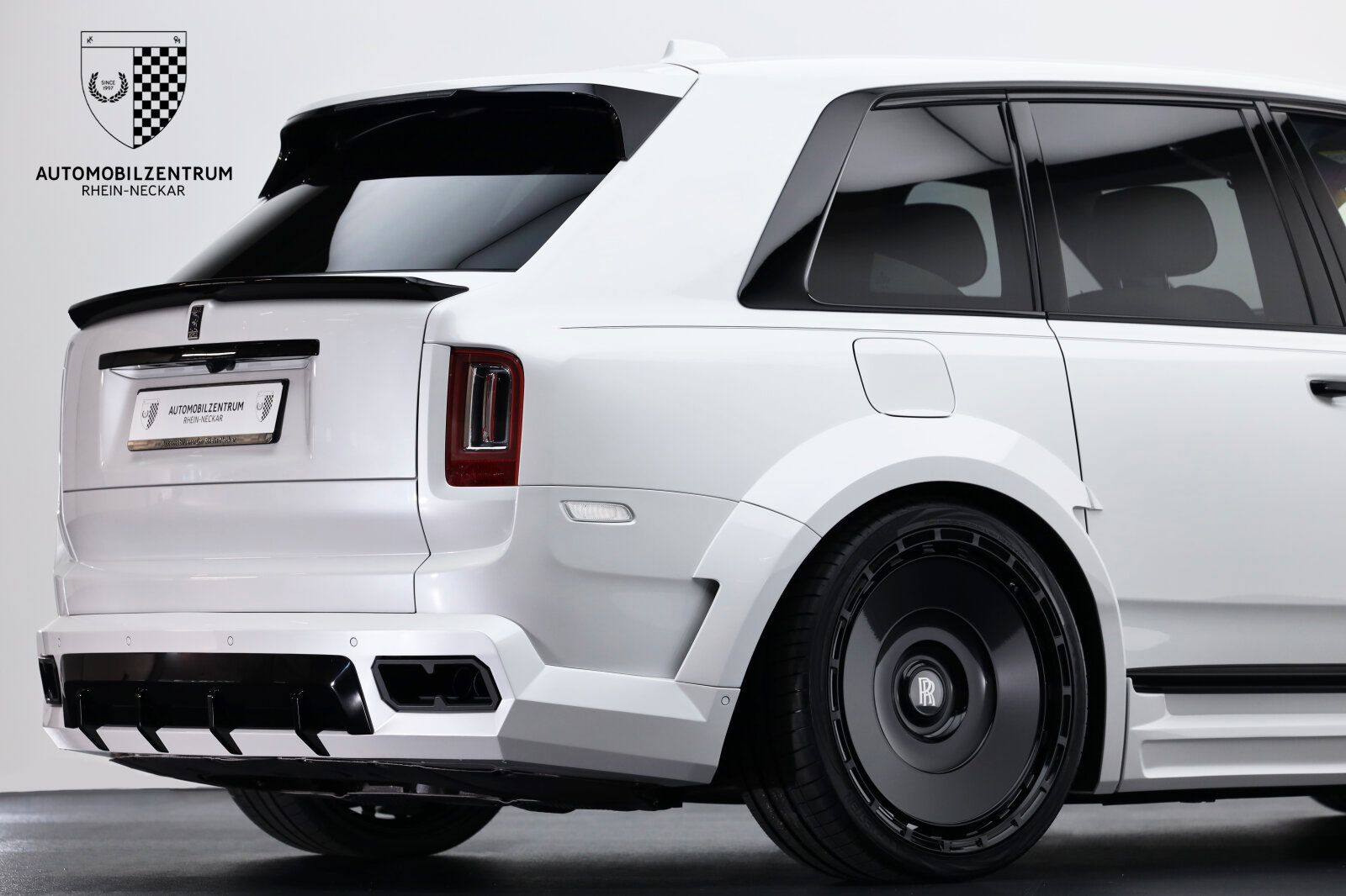 Rolls-Royce Cullinan - Bild 12