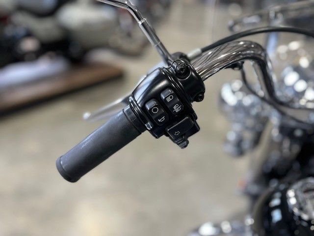Fahrzeugabbildung Harley-Davidson Heritage Softail Classic 103cui Twin Cam