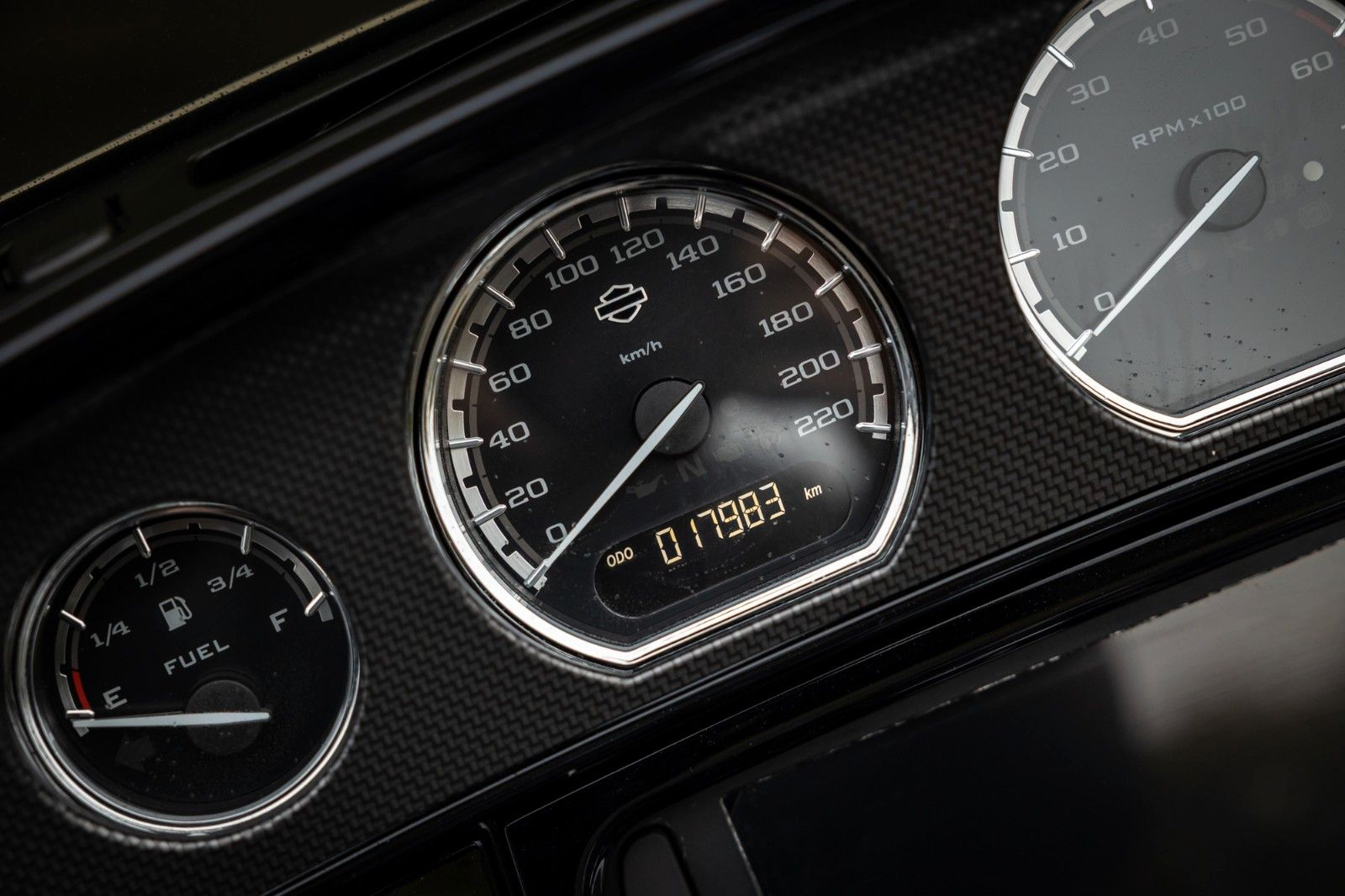 Fahrzeugabbildung Harley-Davidson CVO STREET GLIDE 110 FLHXSE - Jekill&Hyde-26Zoll