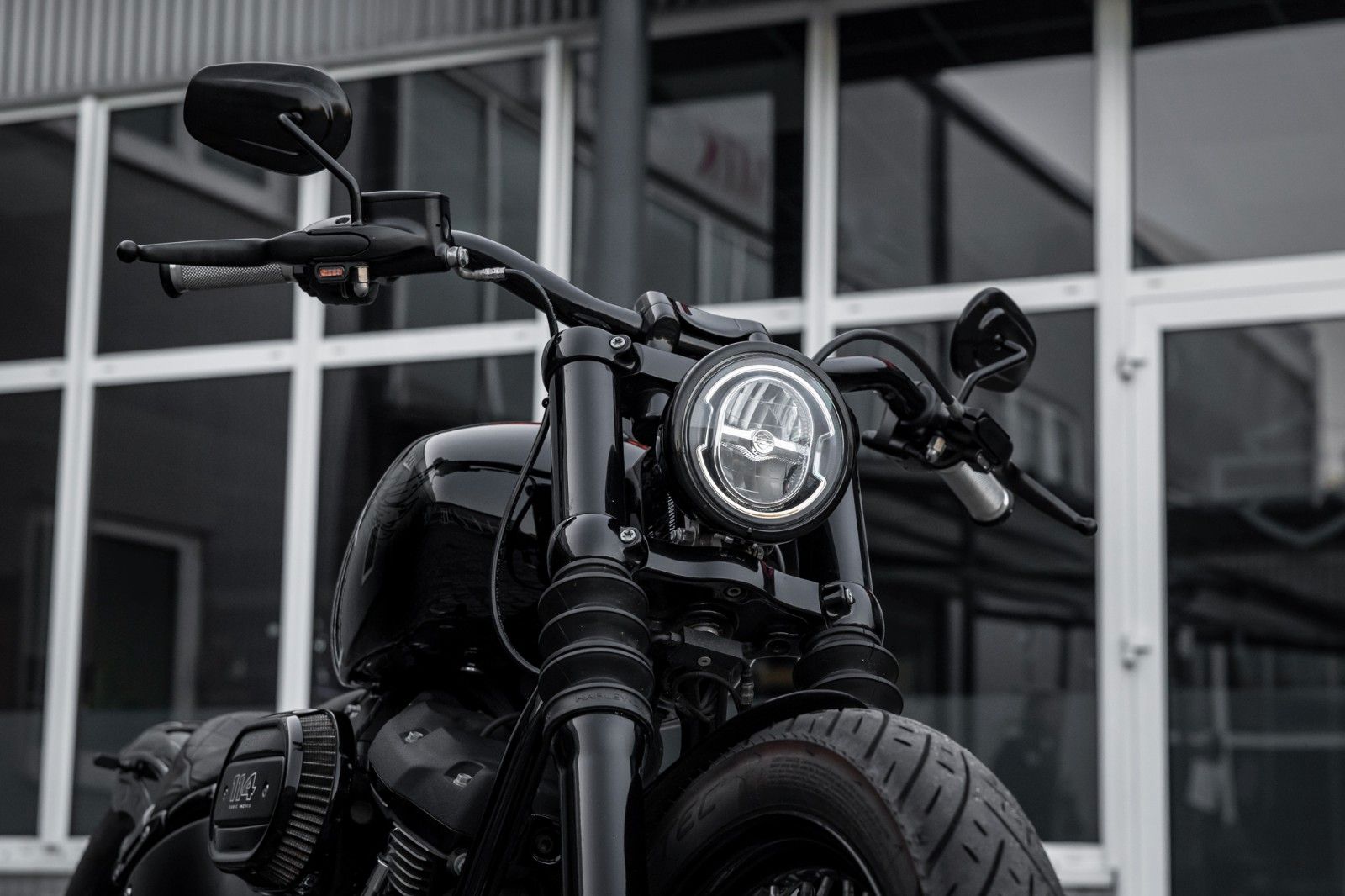 Fahrzeugabbildung Harley-Davidson FXBBS STREET BOB Softail 114 CUI - JEKILL&HYDE