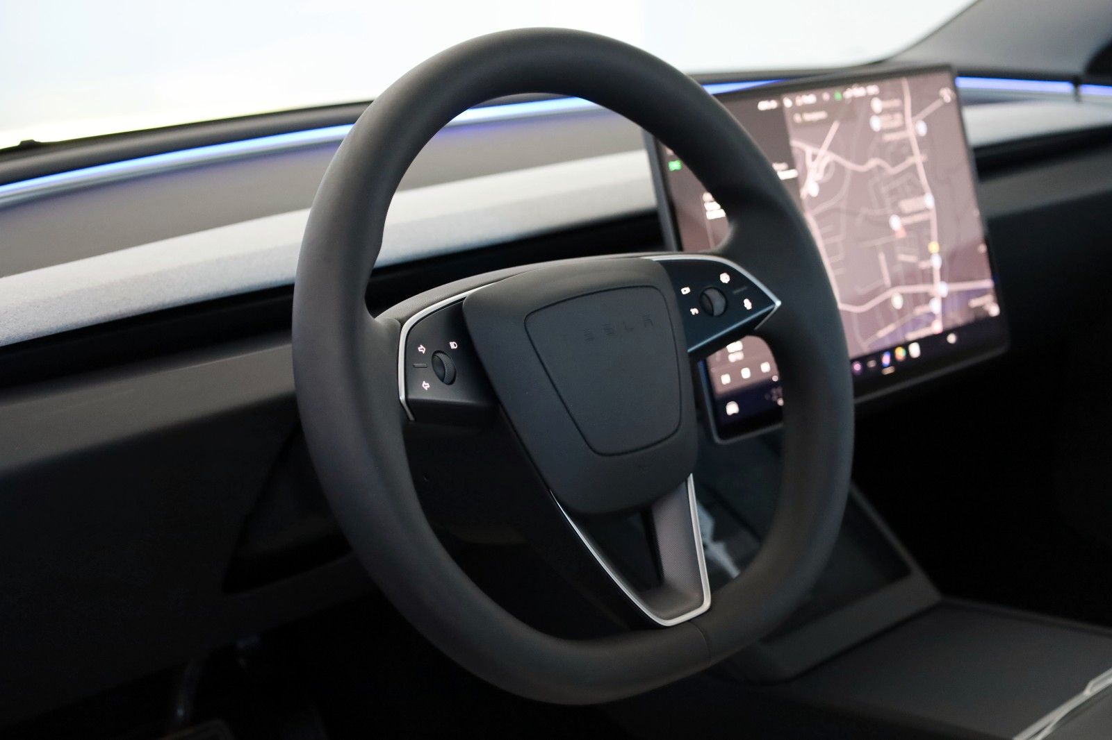 Fahrzeugabbildung Tesla Model 3 ,Leder,Navi,LED,4xSH,Panorama,Autopilot