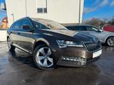Skoda Superb 2.0 TDI DSG Style PANO/AHK/MATRIX/MEMORY - Skoda Gebrauchtwagen in Heilbronn