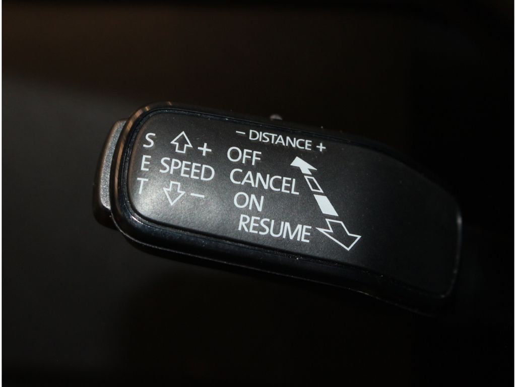 Fahrzeugabbildung SKODA Octavia 2.0 TSI RS 245 1.Hand*Standheizung