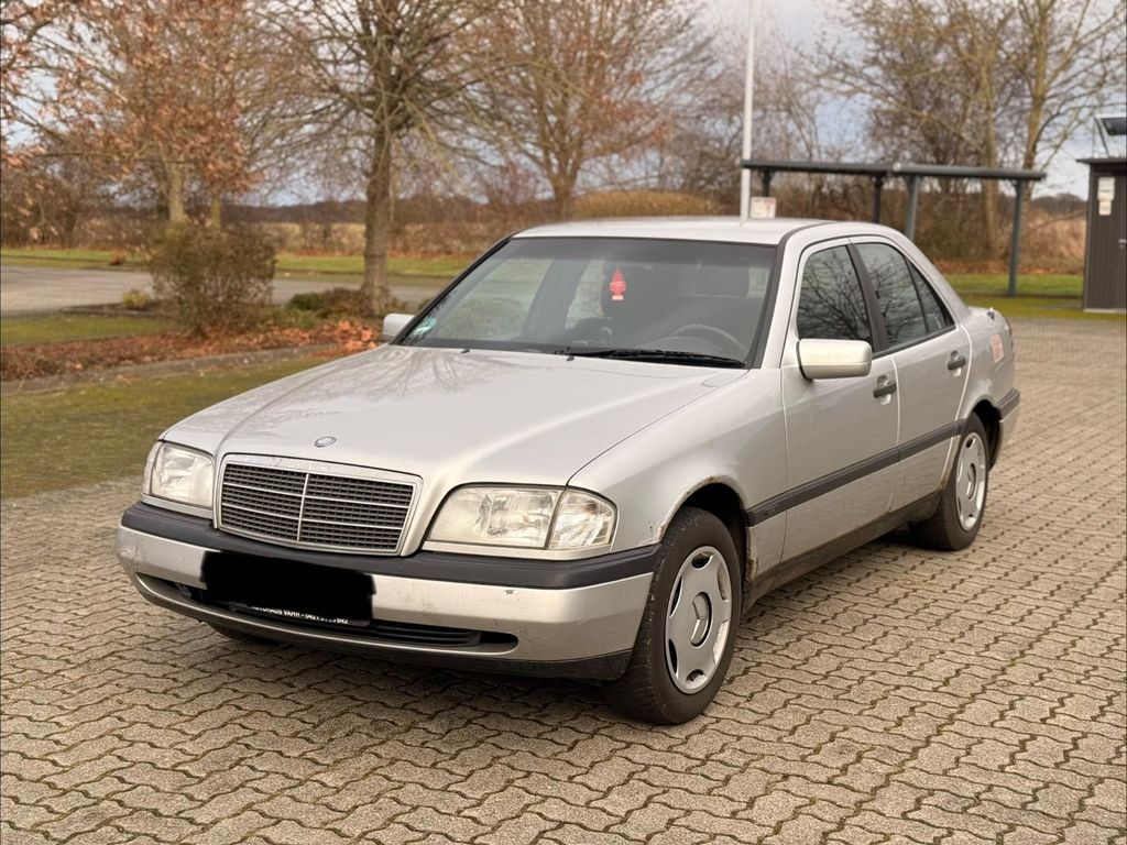 Angebot ansehen Mercedes-Benz C 180