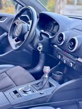 Audi A3 1.5 TFSI cod sport sport - Audi A3 mit Benzin-Antrieb: Limousine, 1.5