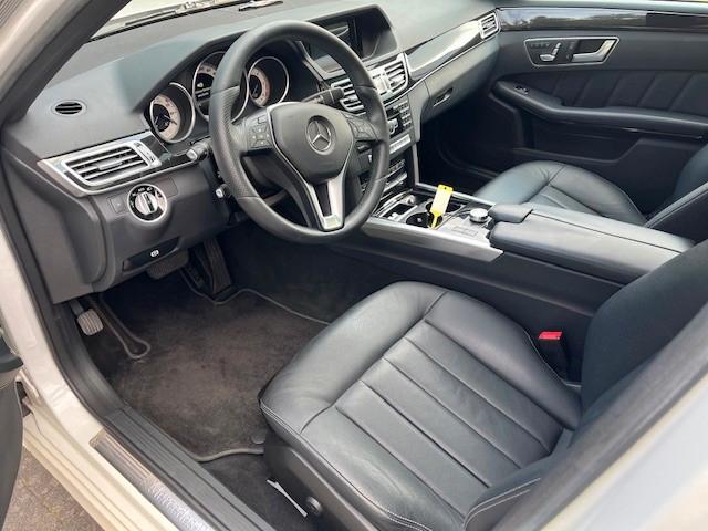 Mercedes-Benz E 220 CDI Limousine BlueEfficiency Avantgarde LH
