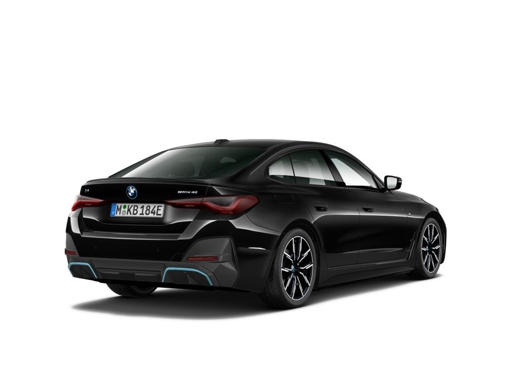 BMW i4 — fotografia 3