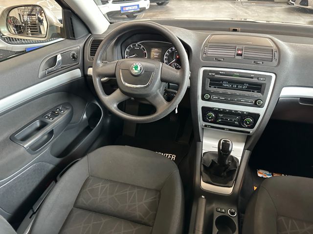 Skoda Octavia Lim. Family *SZHZ*PDC*ISOFIX-BEIFAHRER*