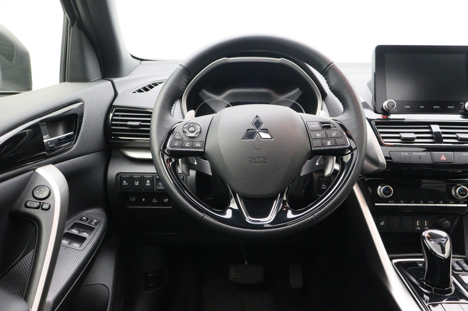 Fahrzeugabbildung Mitsubishi Eclipse Cross Plug-In Hybrid Top 4WD