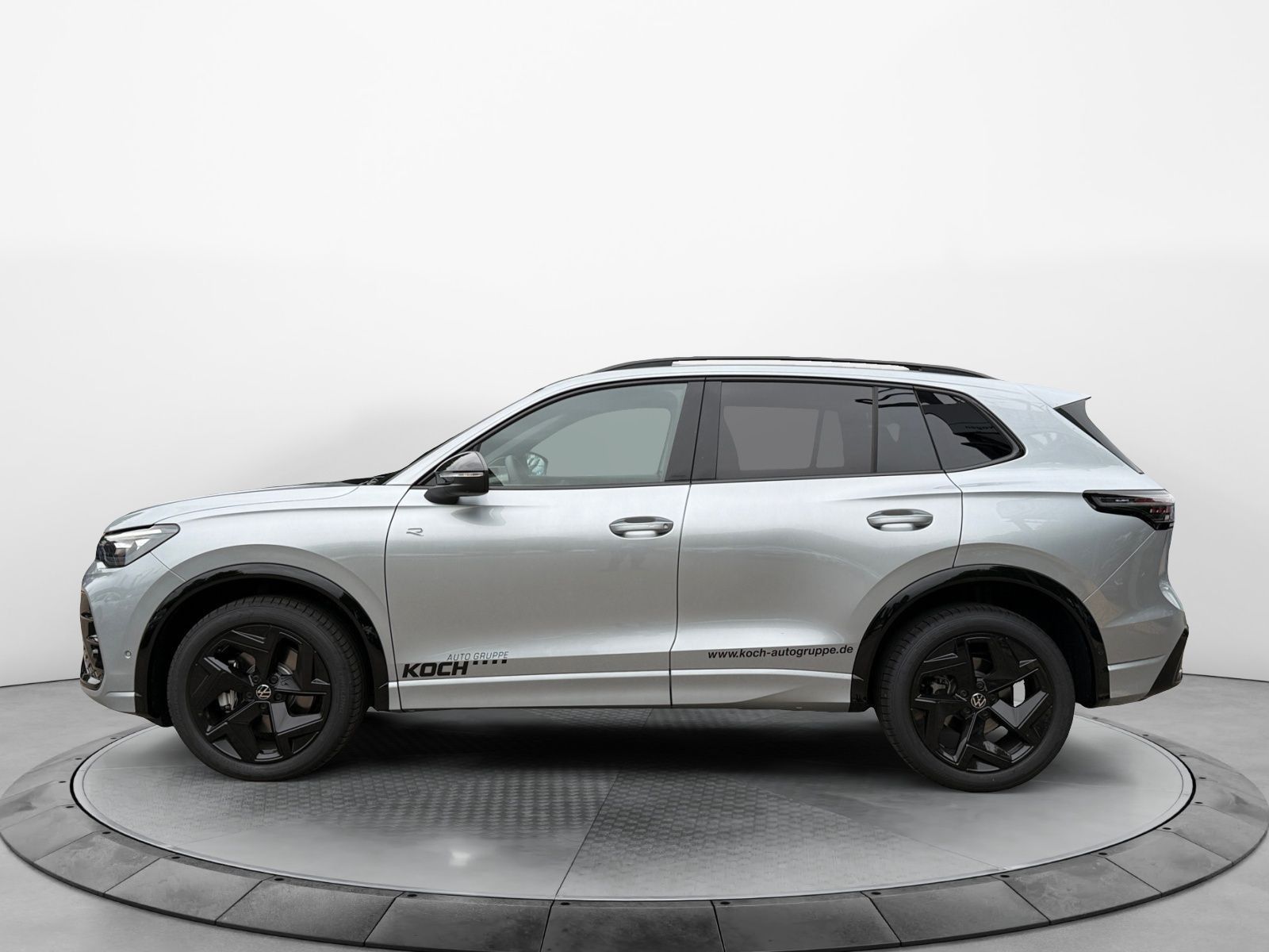 Volkswagen Tiguan 2.0TSI R-Line DSG 4M AHK HUD LED Navi foto 3