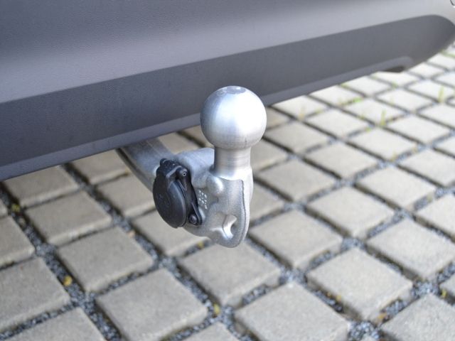 Tiguan 2.0 TDI DSG Elegance AHK/IQ.DRIVE-PAKET/M