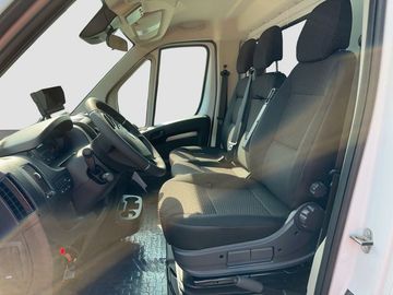 Fotografie 8 des Opel Movano C Koffer, Ladebordwand, Klimaaut, Kamera