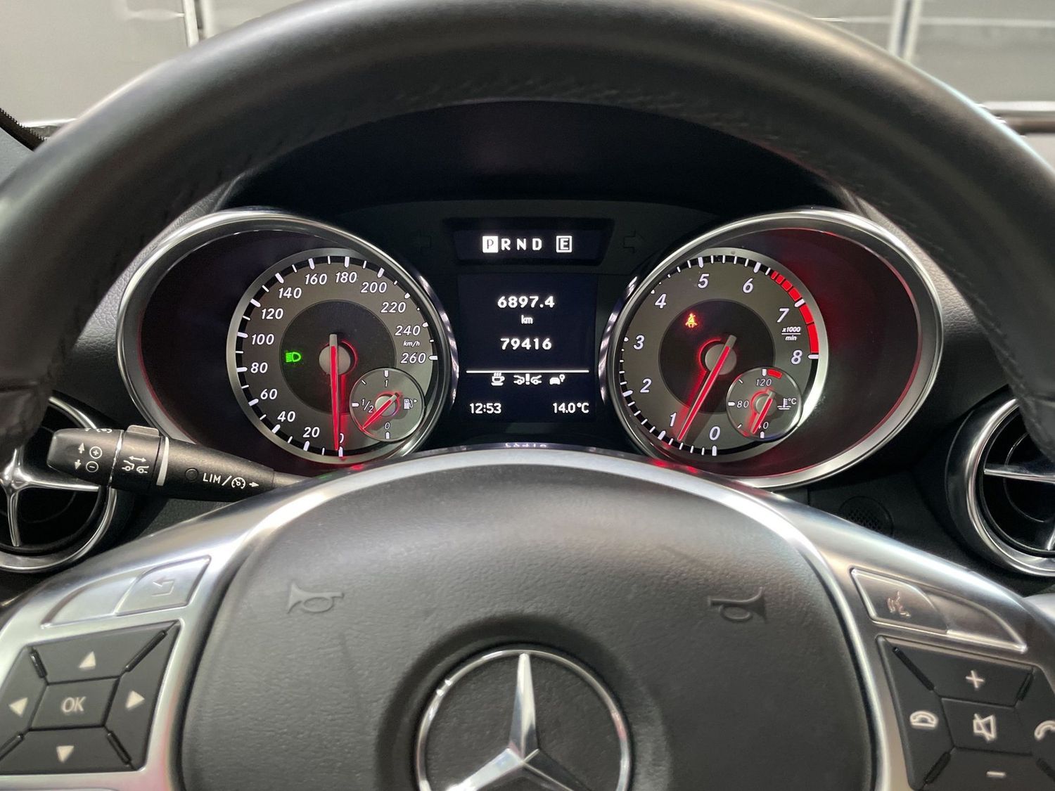 Fahrzeugabbildung Mercedes-Benz SLK 200 Sport #Leder#Bi-Xenon#H&K#ACC#Airscarf