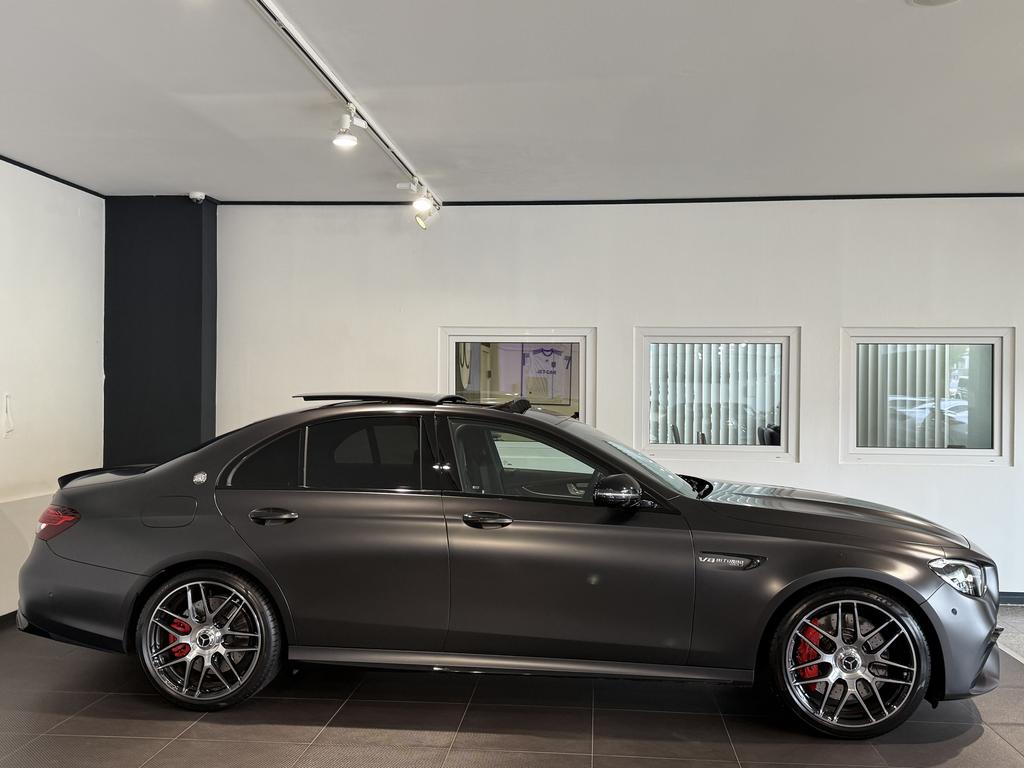 Mercedes-Benz E 63 AMG