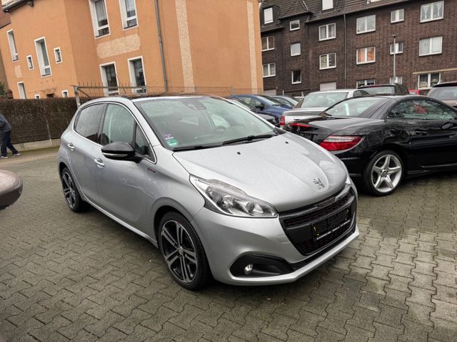 Peugeot 208 Allure GT Line