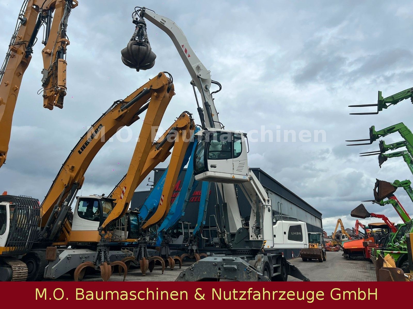 Fahrzeugabbildung Liebherr Liebherr LH24 Umschlagbagger / Hochf.Kabine/ZSA/