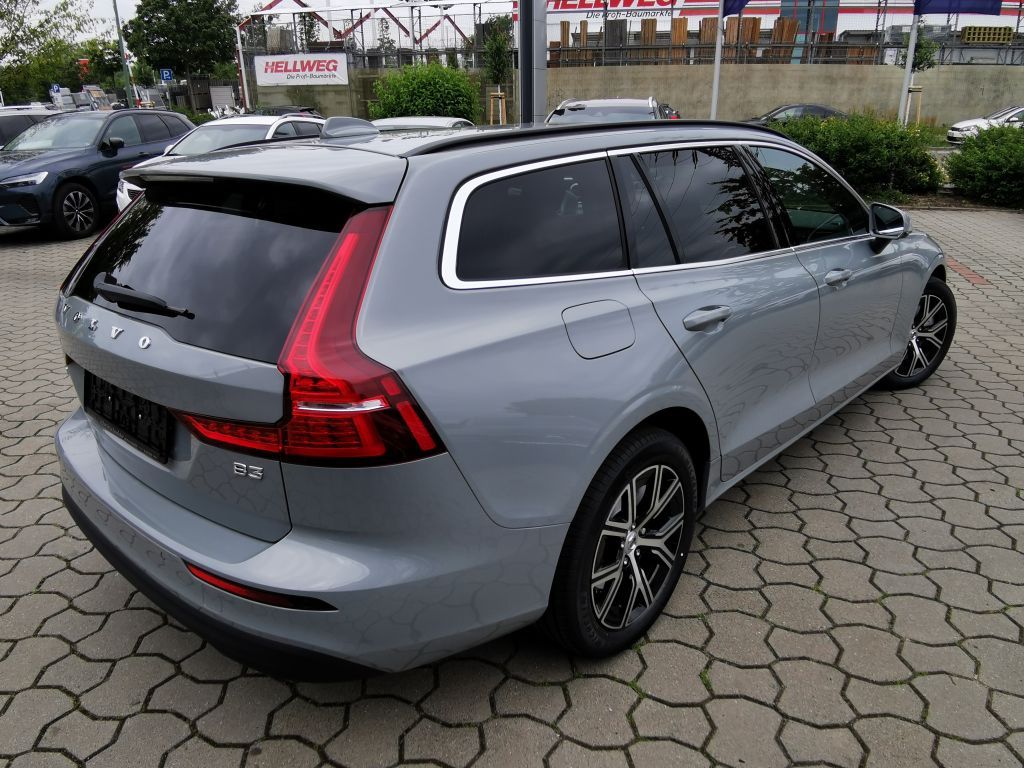 Fahrzeugabbildung Volvo V60 B3 B Core+LED+Kamera+BLIS+