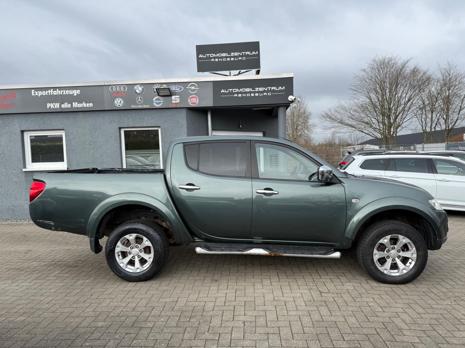 Mitsubishi L200 Intense 2.5 Doppelkabine 4WD /KLIMA/4x4/