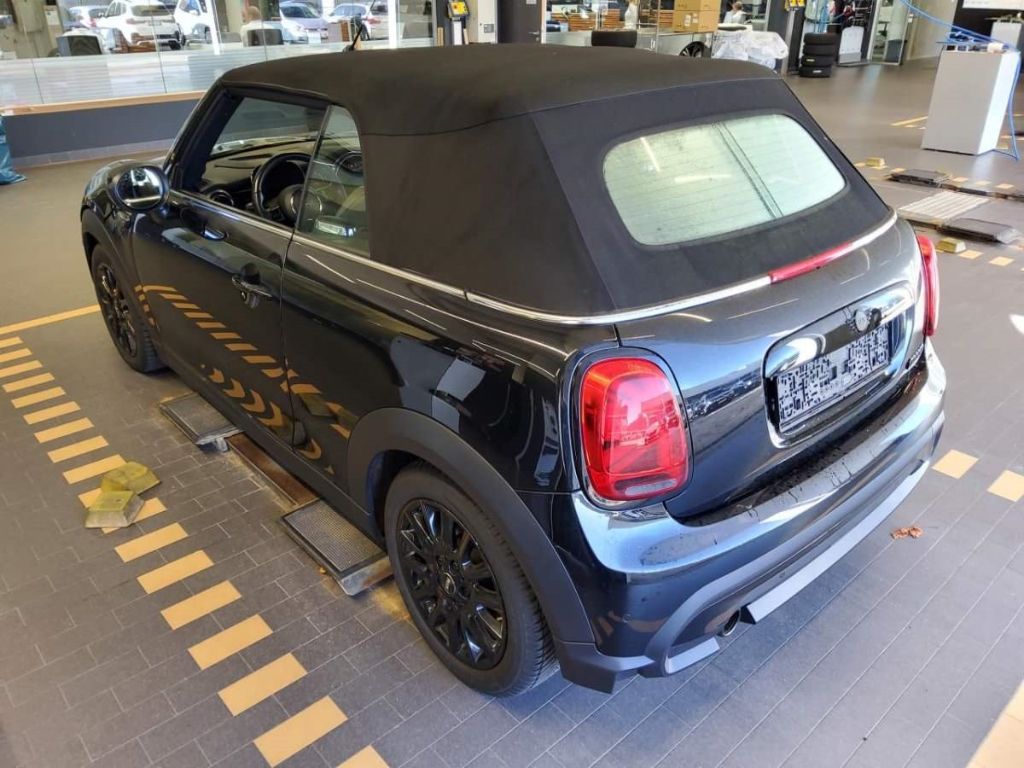 MINI Cooper Cabrio 2023