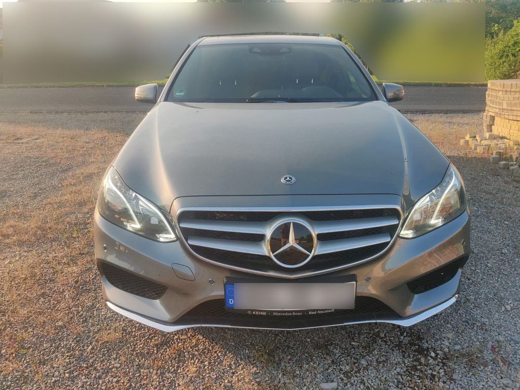 Image of Mercedes-Benz E 350