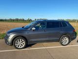 Volkswagen Tiguan Allspace 2.0 TDI SCR 140kW DSG 4MOTIO... - Volkswagen Tiguan Allspace in Mannheim