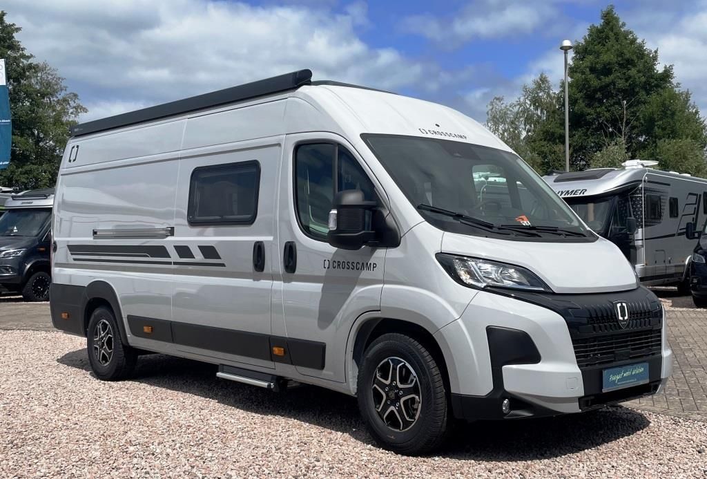 Fahrzeug Übersicht 3 Fahrzeugabbildung Crosscamp ADVTR 6.4 EF Verfüg./Sparen Sie 1.299,- €