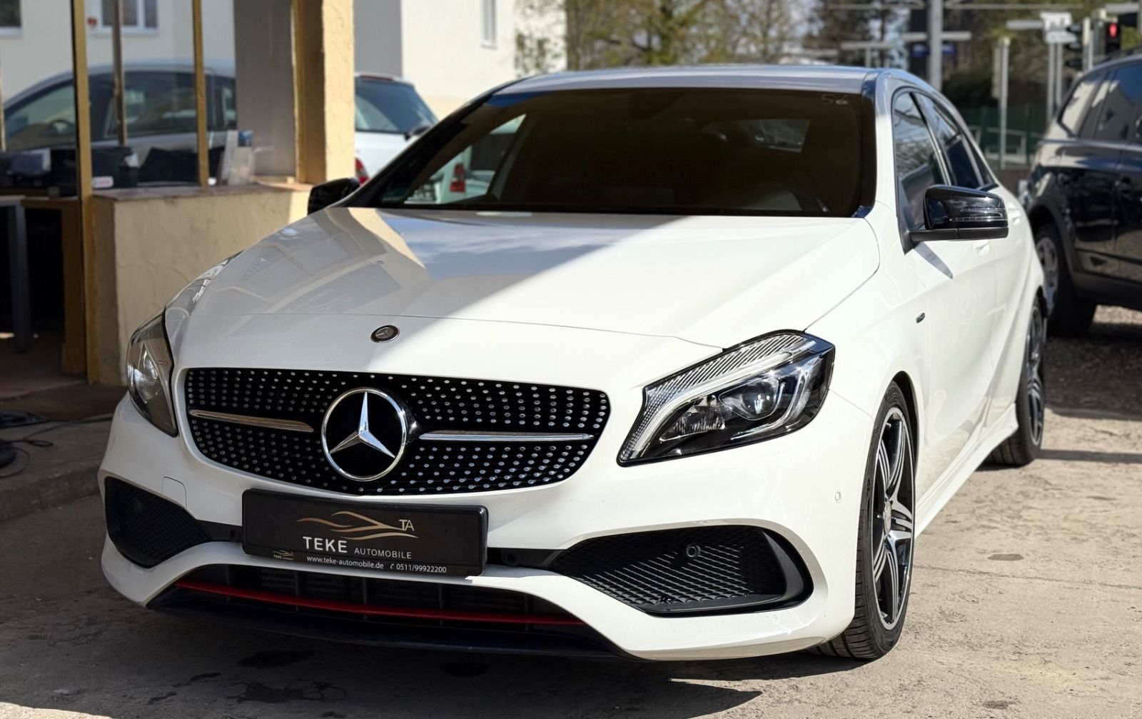 A250 Amg Sport Night|Navi|Led|218Ps