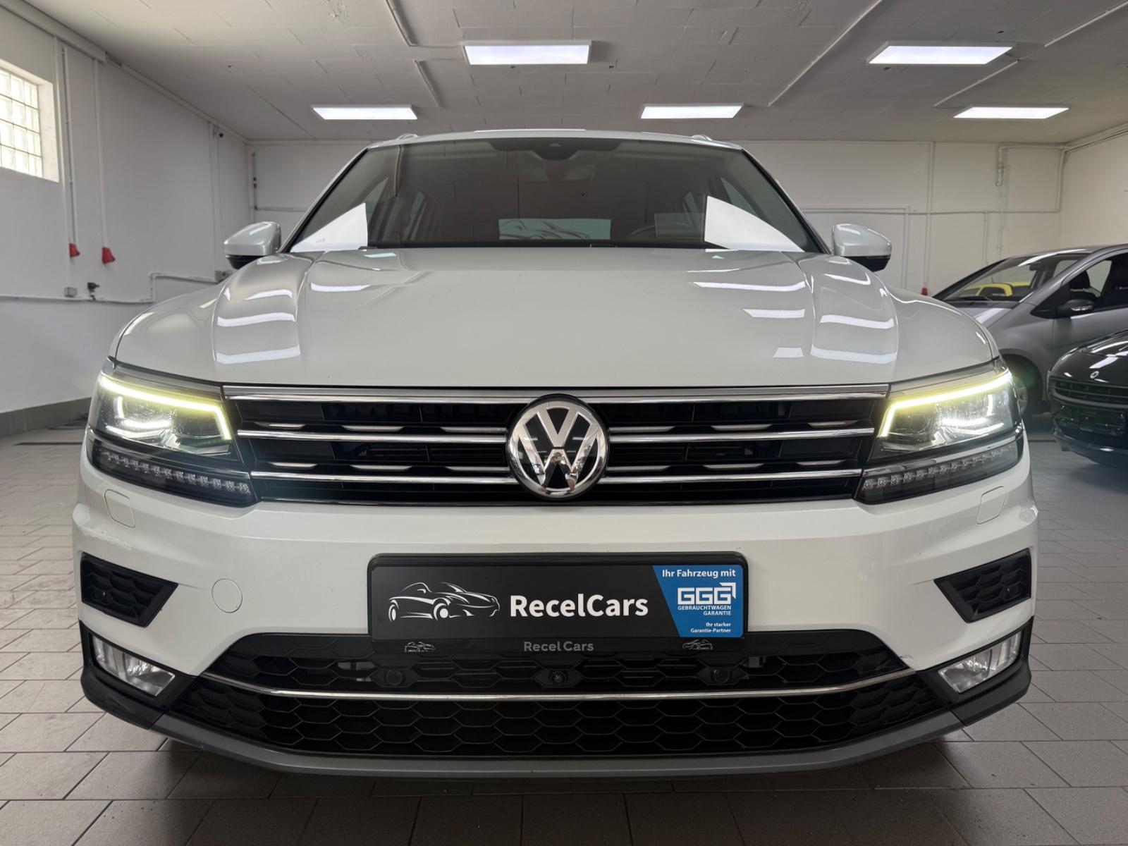 Volkswagen Tiguan Highline 2.0TDI*4Motion*AHK*HEAD-UP*PANO*