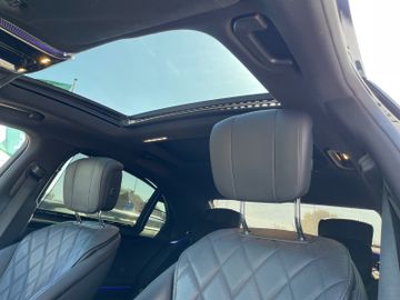 Fahrzeugabbildung Mercedes-Benz S 580 e Lang AMG Pano Burmester HUD Leder uvm.