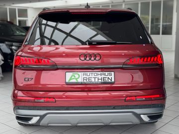 Audi Q7 - 9