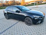 Mazda 3 2015 Baujahr.  Diesel - Mazda 2 in Hamm