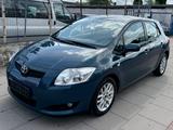 Toyota Auris Sol * TÜV 02.28 - Toyota Auris Gebrauchtwagen in Hamburg