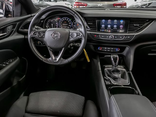 Opel Insignia B Sports Tourer 2.0 Elegance Ergonomie