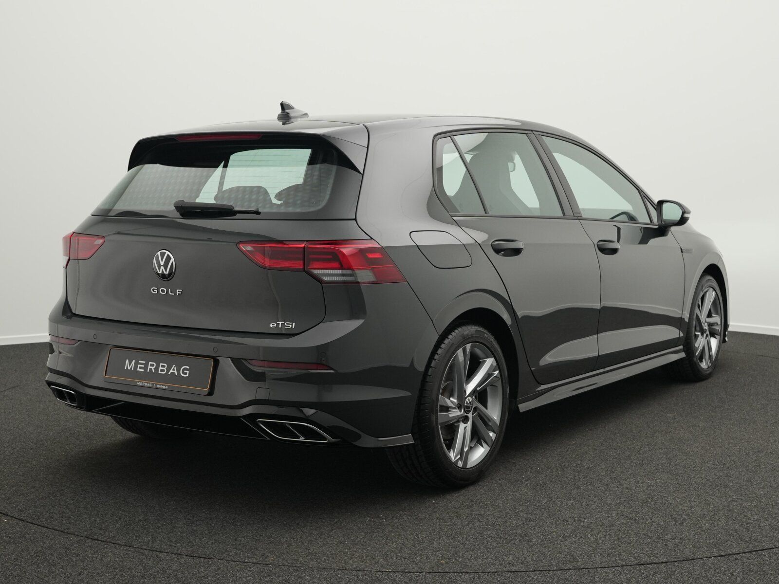 Volkswagen Golf VIII 1.5 eTSI R-Line imagem 3