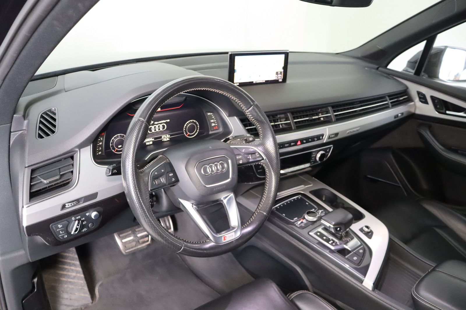 Fahrzeugabbildung Audi Q7 3.0 TDI quattro S-line * HUD * Matrix *
